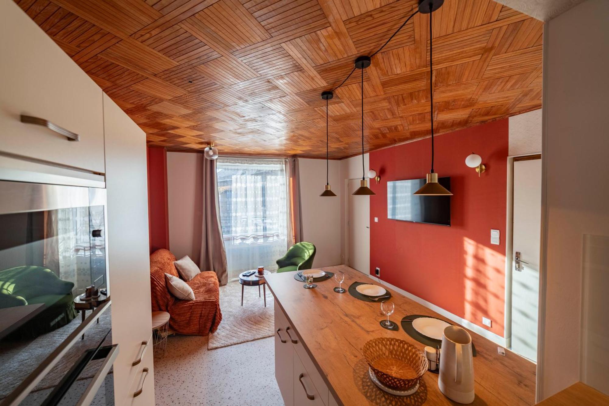 Appartement Cosy Au Coeur Du Village - Le Segala Montbazens Εξωτερικό φωτογραφία